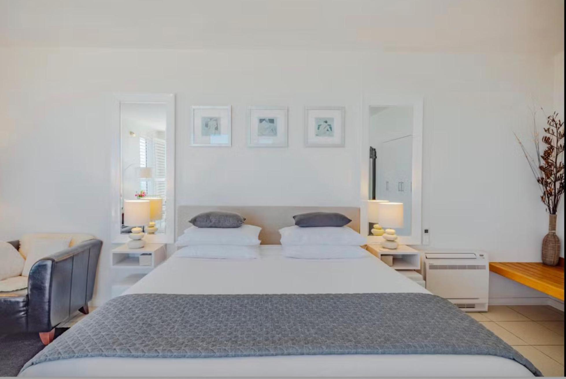 Saltwater - Absolute Oceanfront, Fire Pits, Some Villas With Hot Tubs And Sauna Falmouth Exterior foto