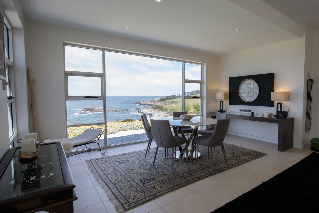 Saltwater - Absolute Oceanfront, Fire Pits, Some Villas With Hot Tubs And Sauna Falmouth Exterior foto