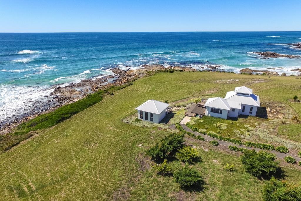 Saltwater - Absolute Oceanfront, Fire Pits, Some Villas With Hot Tubs And Sauna Falmouth Exterior foto
